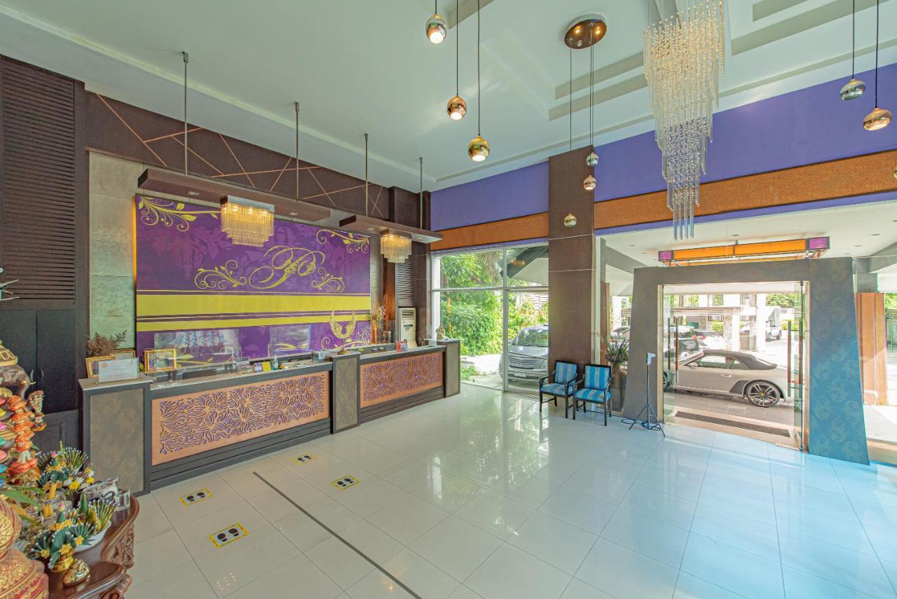 The Wing Design Hotel Bangkok Exterior foto